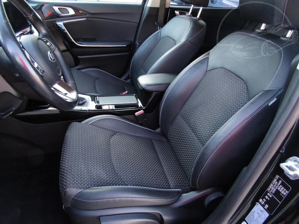 2020 Kia XCEED - 17