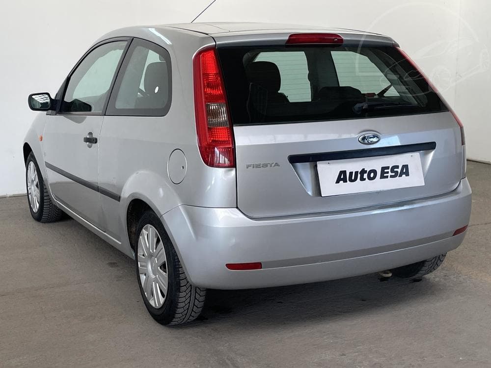 2004 Ford FIESTA - 6