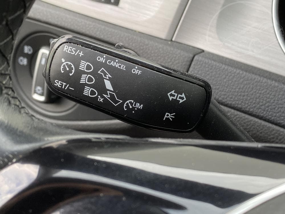 2015 Volkswagen GOLF - 25