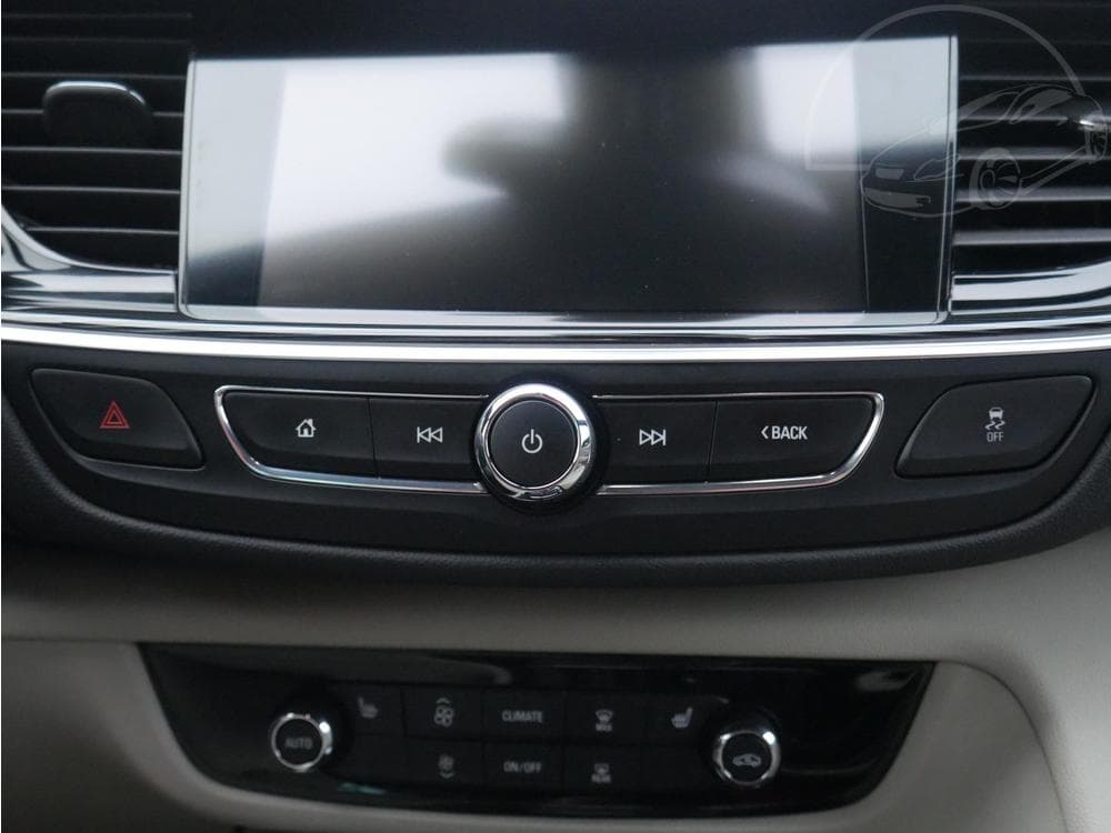 2018 Opel INSIGNIA - 23