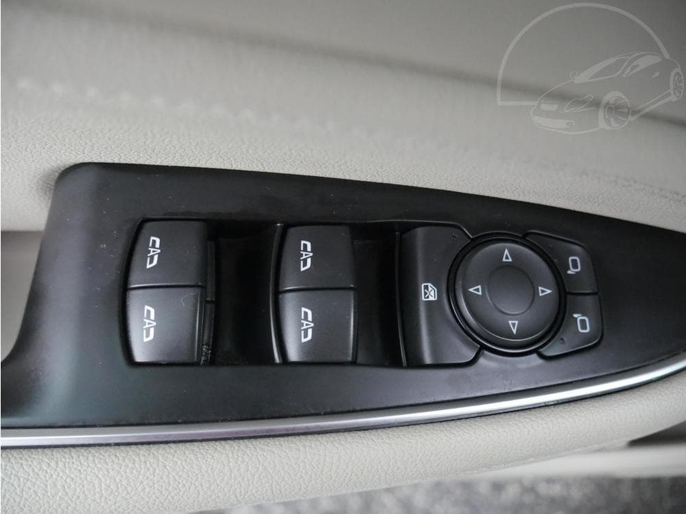 2018 Opel INSIGNIA - 25
