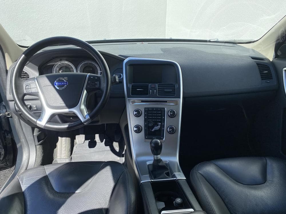 2009 Volvo XC60 - 36