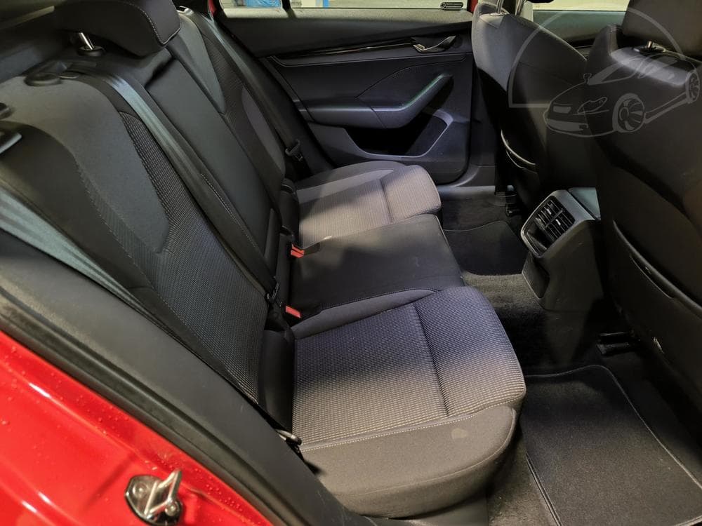 2021 Škoda OCTAVIA - 31