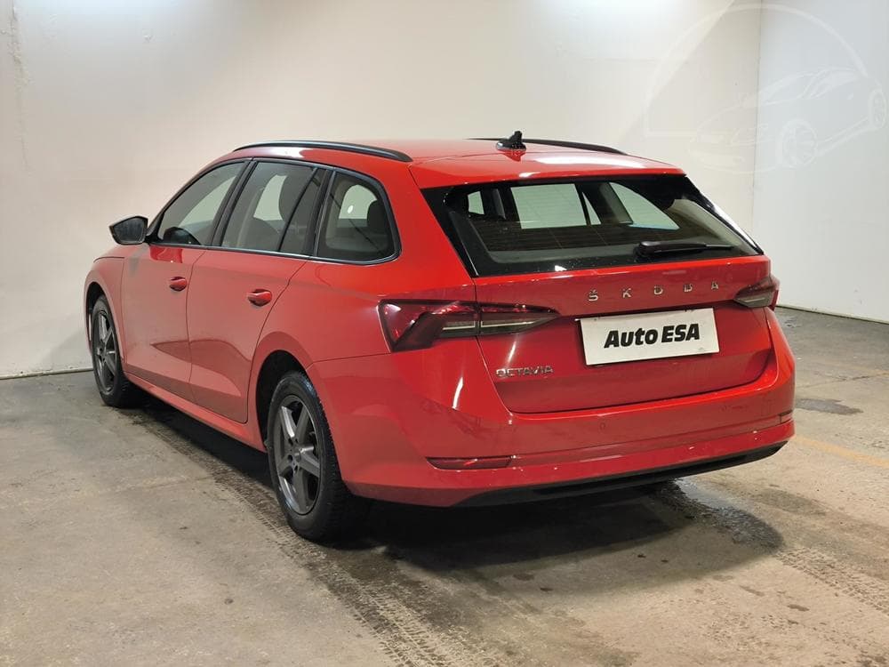 2021 Škoda OCTAVIA - 10
