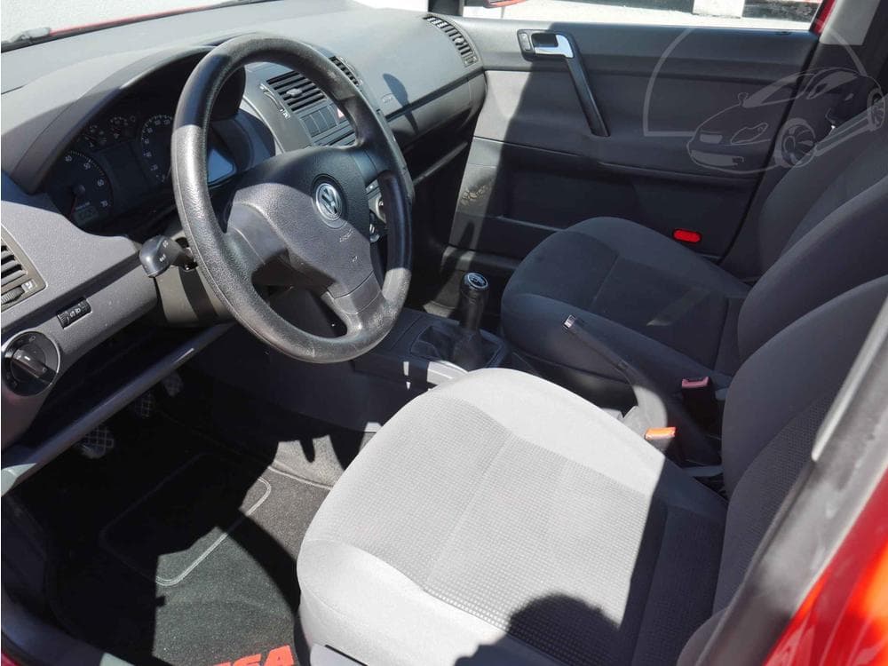 2008 Volkswagen POLO - 9