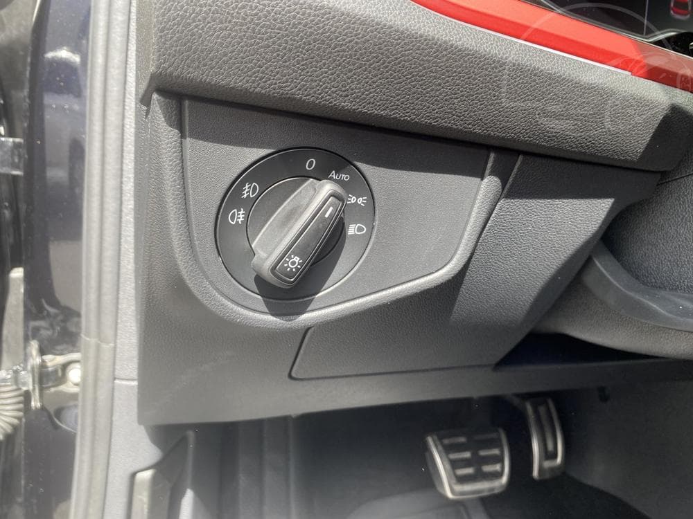 2018 Volkswagen POLO - 34