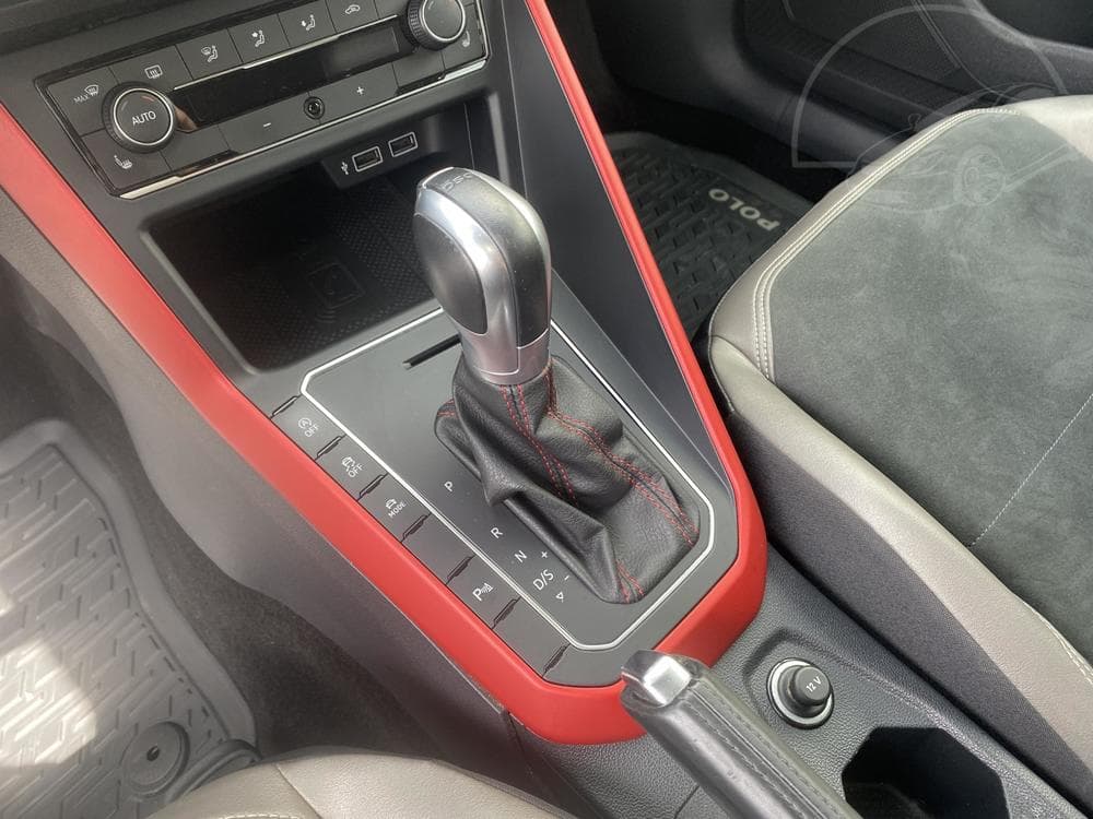 2018 Volkswagen POLO - 40