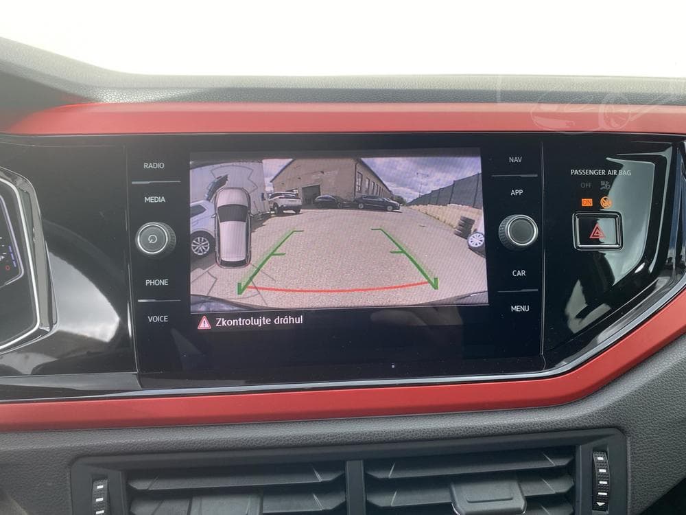 2018 Volkswagen POLO - 46