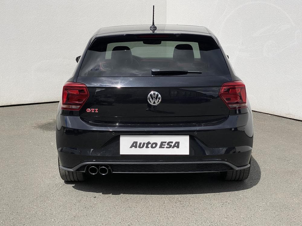 2018 Volkswagen POLO - 13