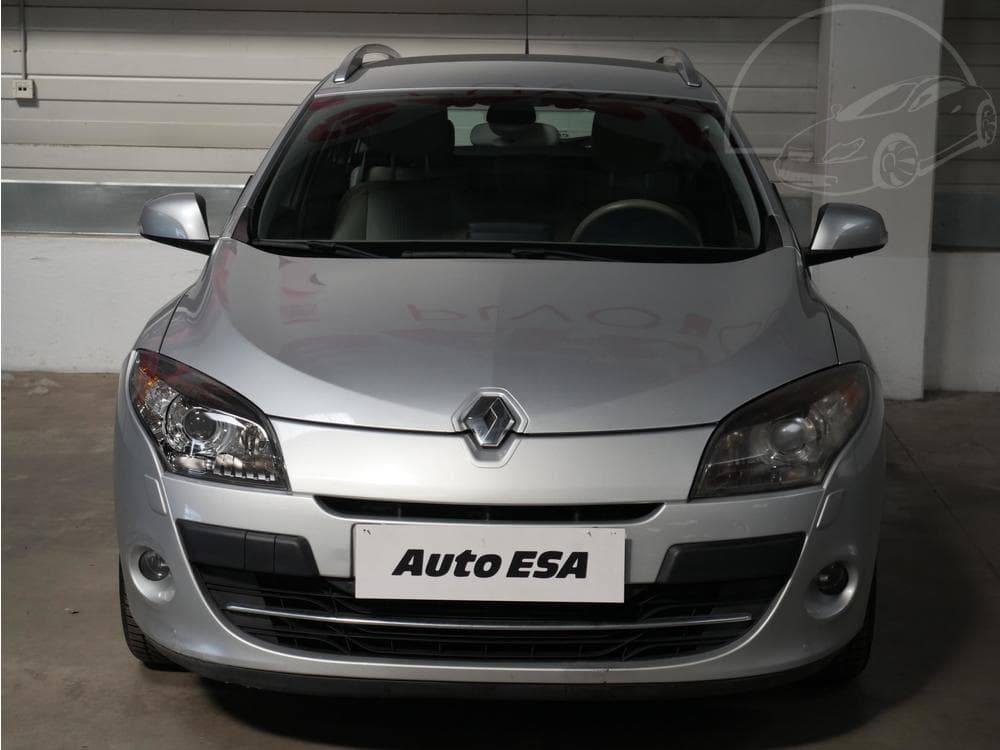 2010 Renault MEGANE - 2