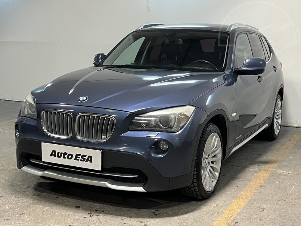 2010 BMW X1 - 3