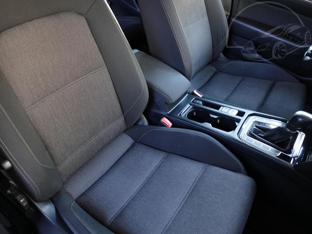 2015 Volkswagen PASSAT - 31