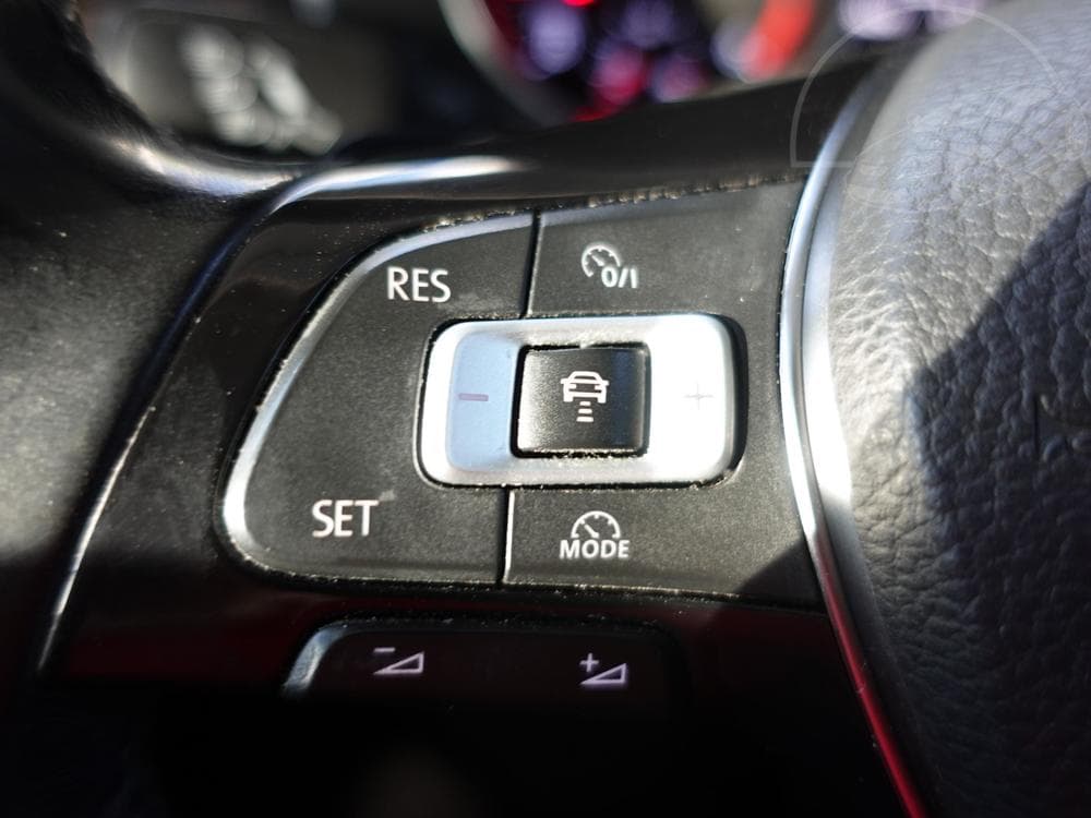 2015 Volkswagen PASSAT - 43