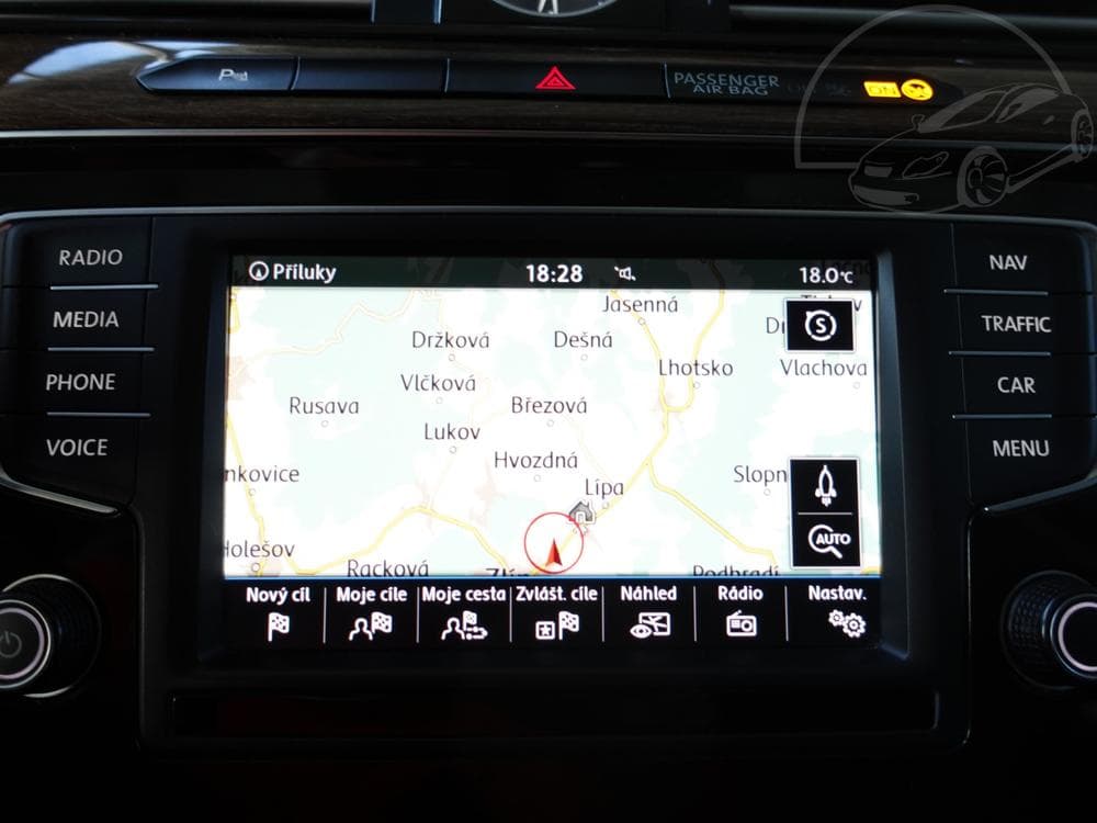 2015 Volkswagen PASSAT - 52