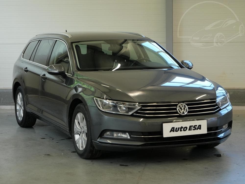 2015 Volkswagen PASSAT