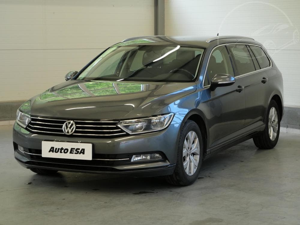 2015 Volkswagen PASSAT - 7