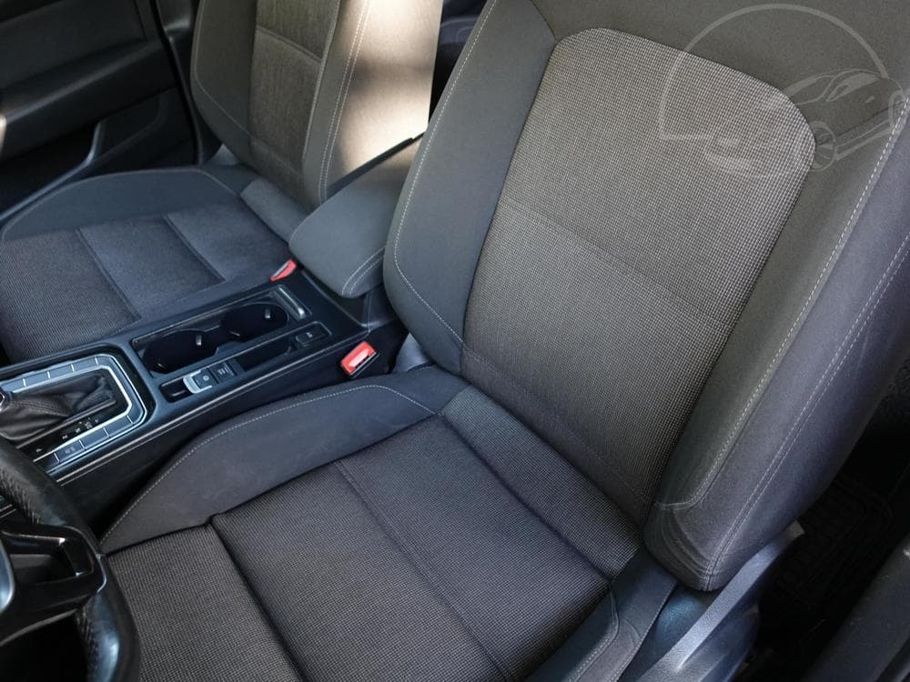 2015 Volkswagen PASSAT - 25