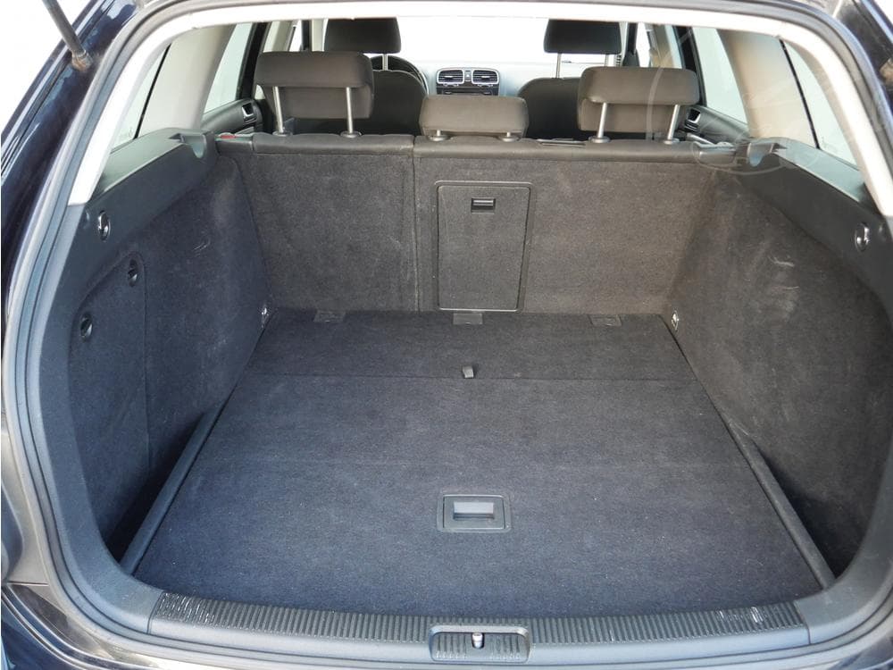 2010 Volkswagen GOLF - 15