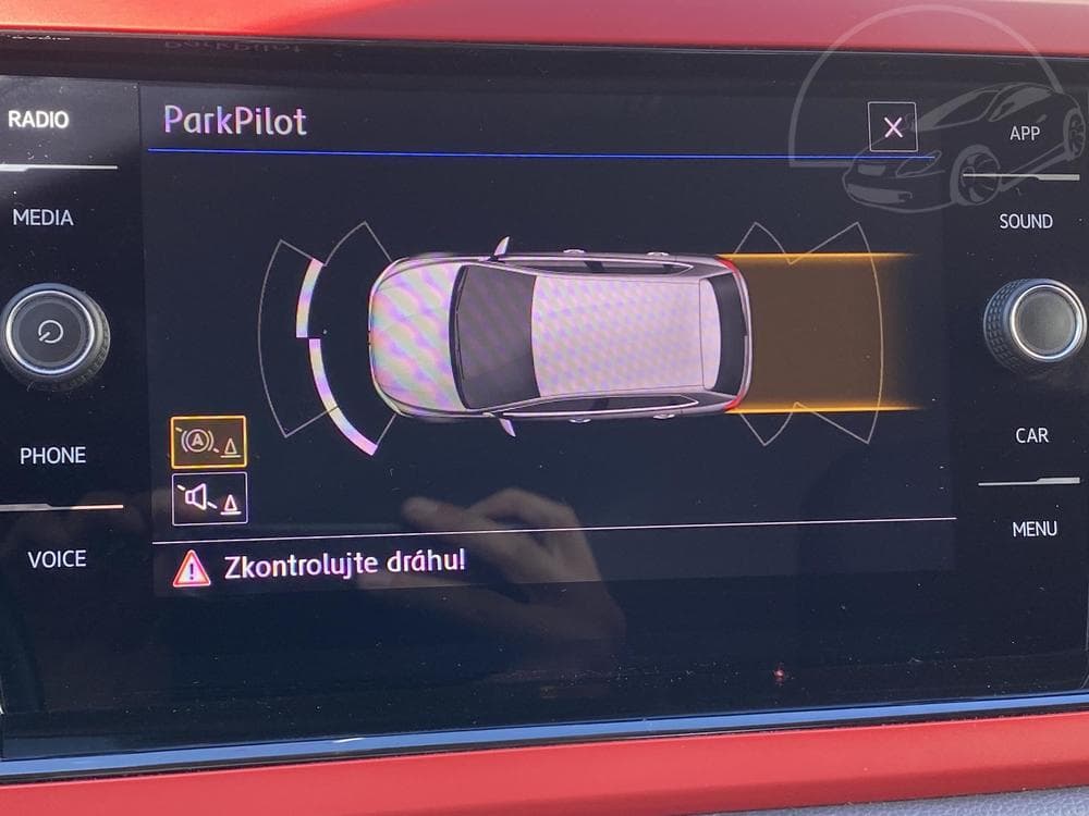 2019 Volkswagen POLO - 33