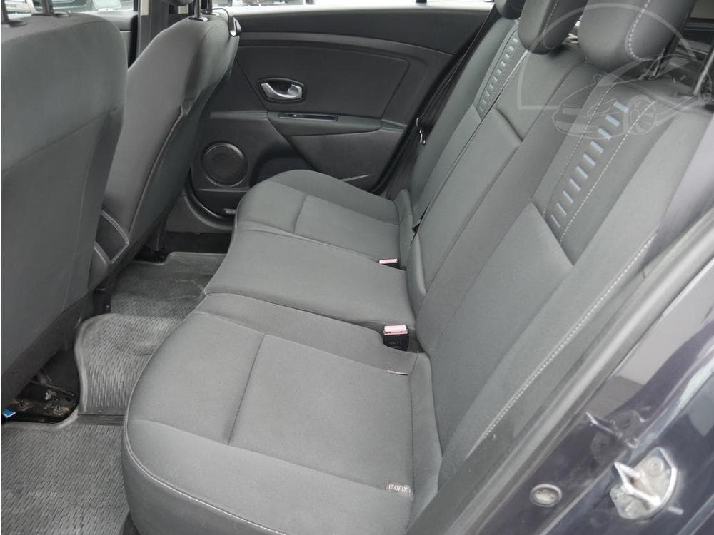 2010 Renault MEGANE - 10