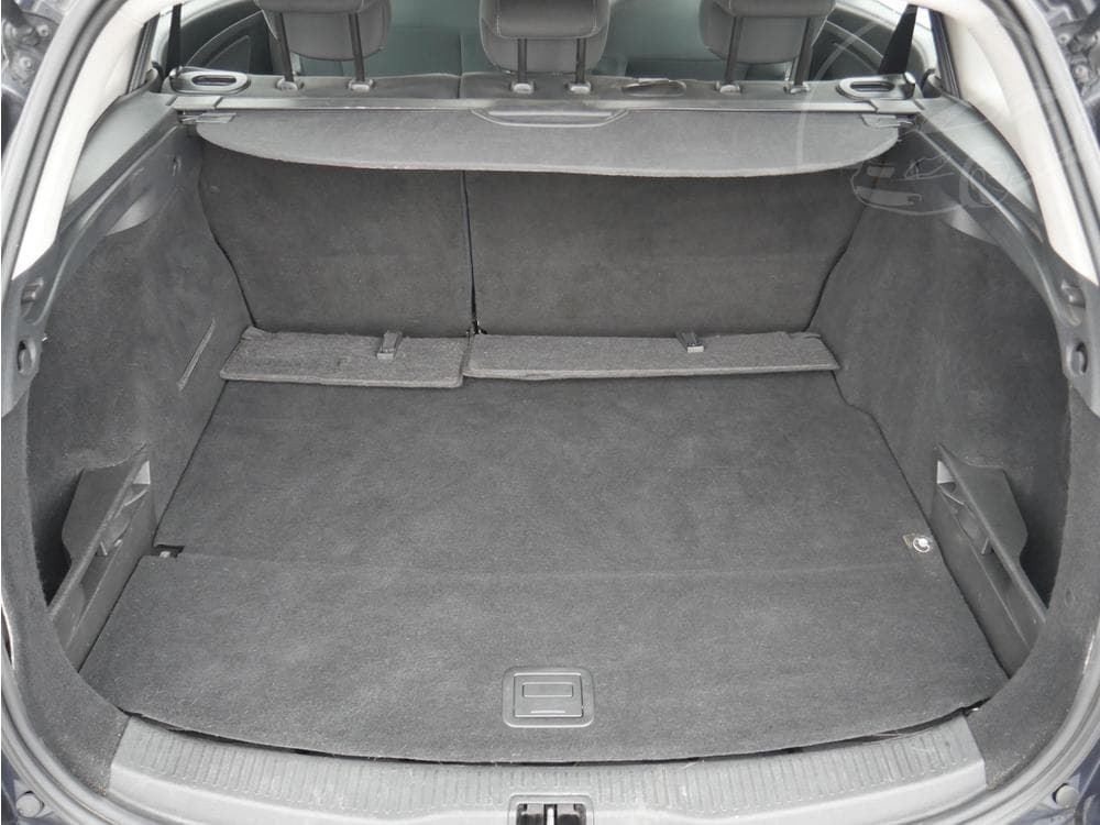 2010 Renault MEGANE - 7