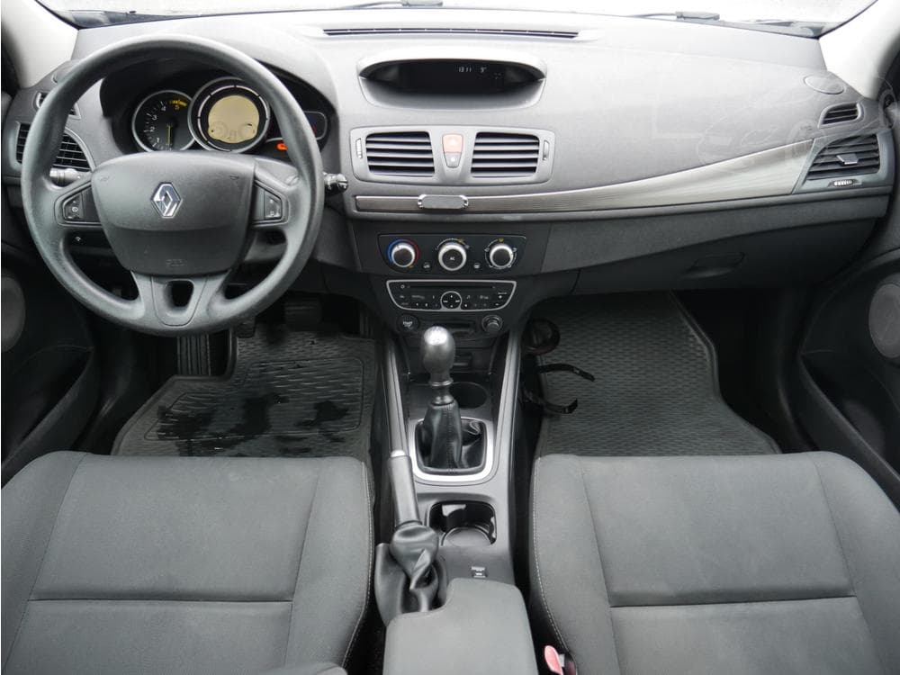 2010 Renault MEGANE - 8