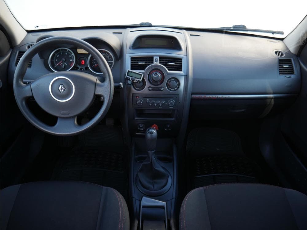 2007 Renault MEGANE - 8