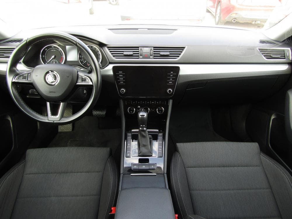 2019 Škoda SUPERB - 22