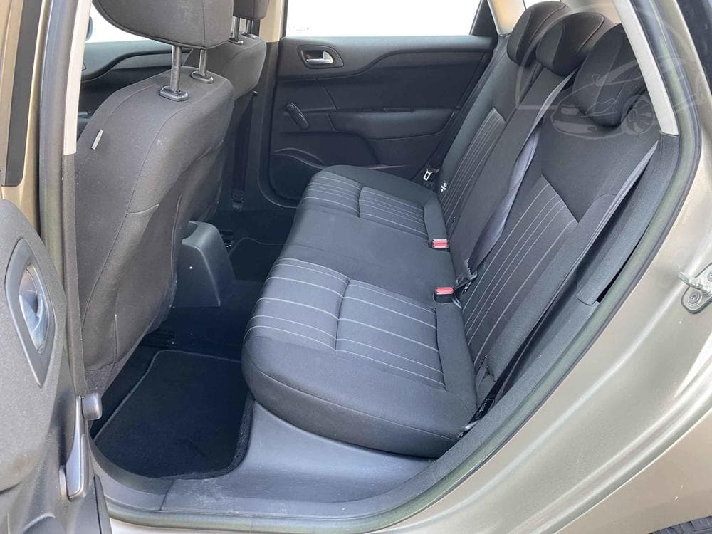 2013 Citroen C4 - 10