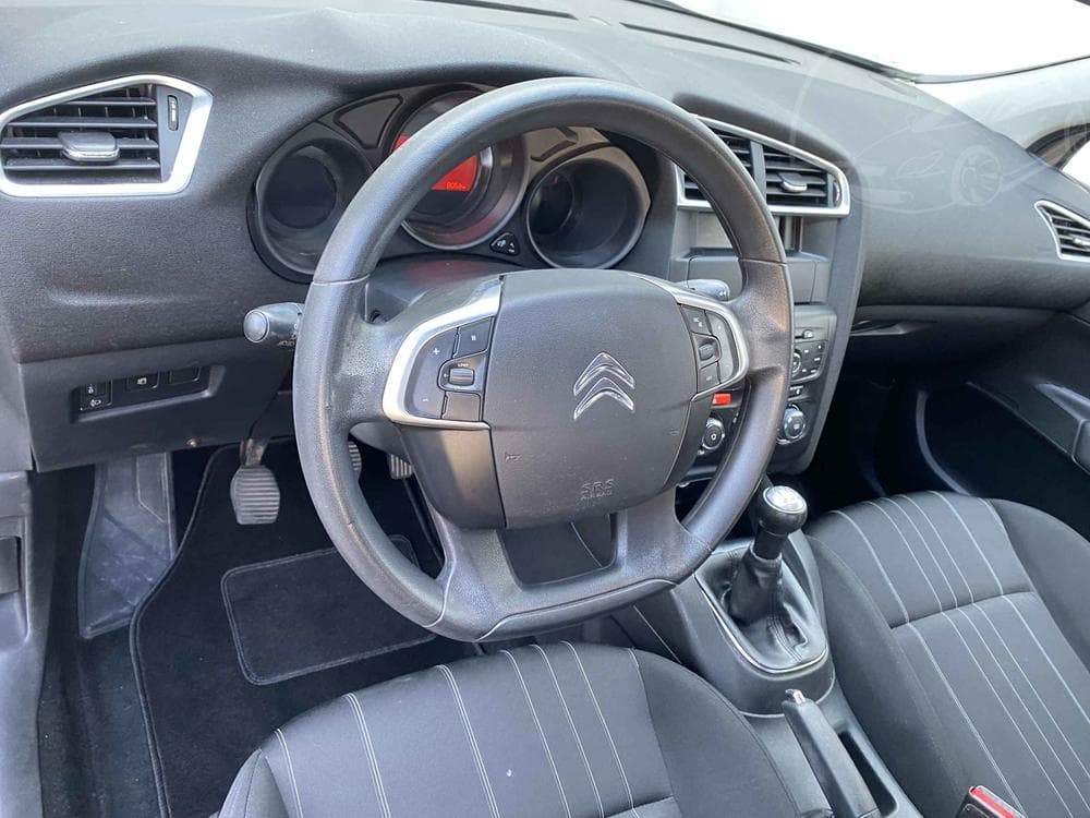 2013 Citroen C4 - 12