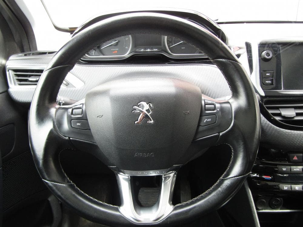 2018 Peugeot 2008 - 18