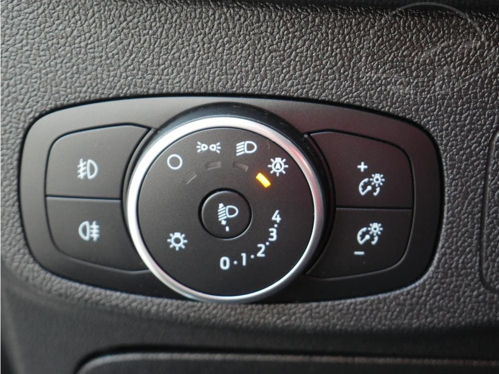 2019 Ford Focus - 16