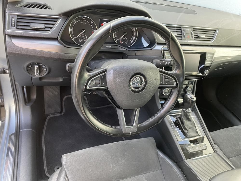 2015 Škoda SUPERB - 13