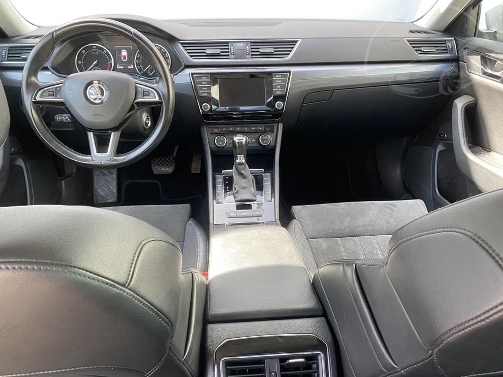 2015 Škoda SUPERB - 8