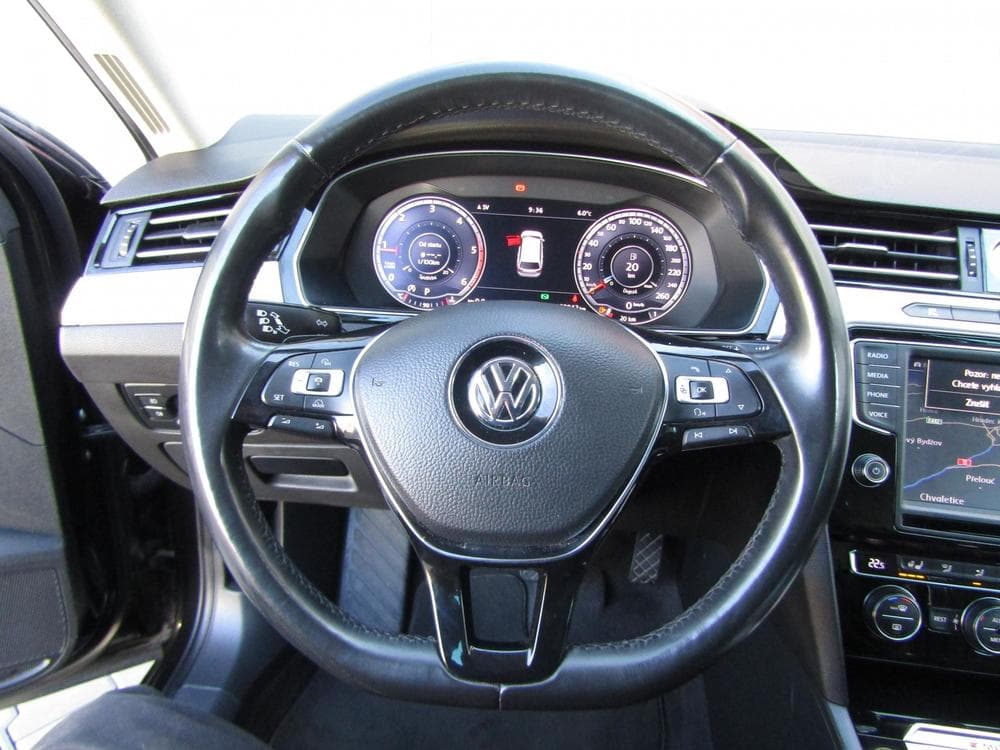 2014 Volkswagen PASSAT - 17