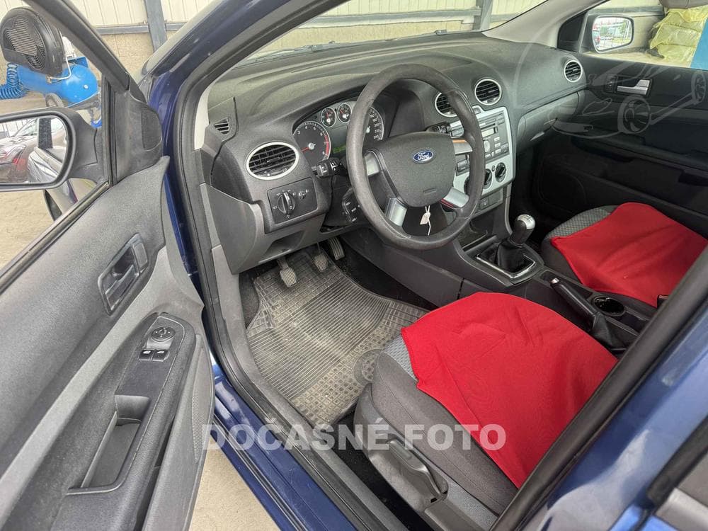 2007 Ford FOCUS - 3