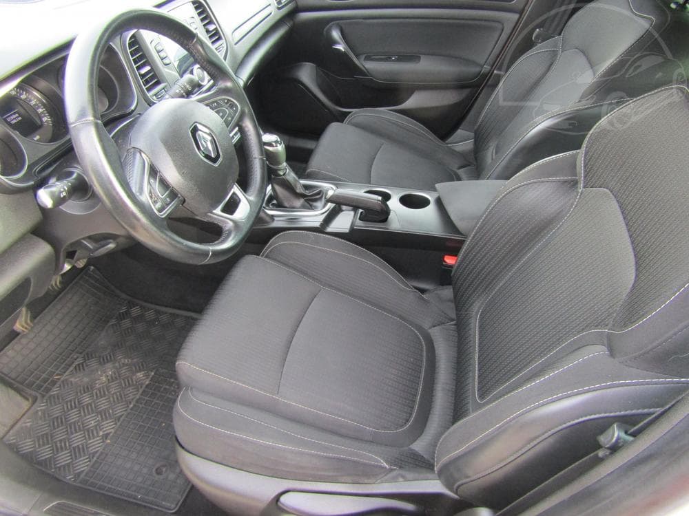 2019 Renault MEGANE - 9