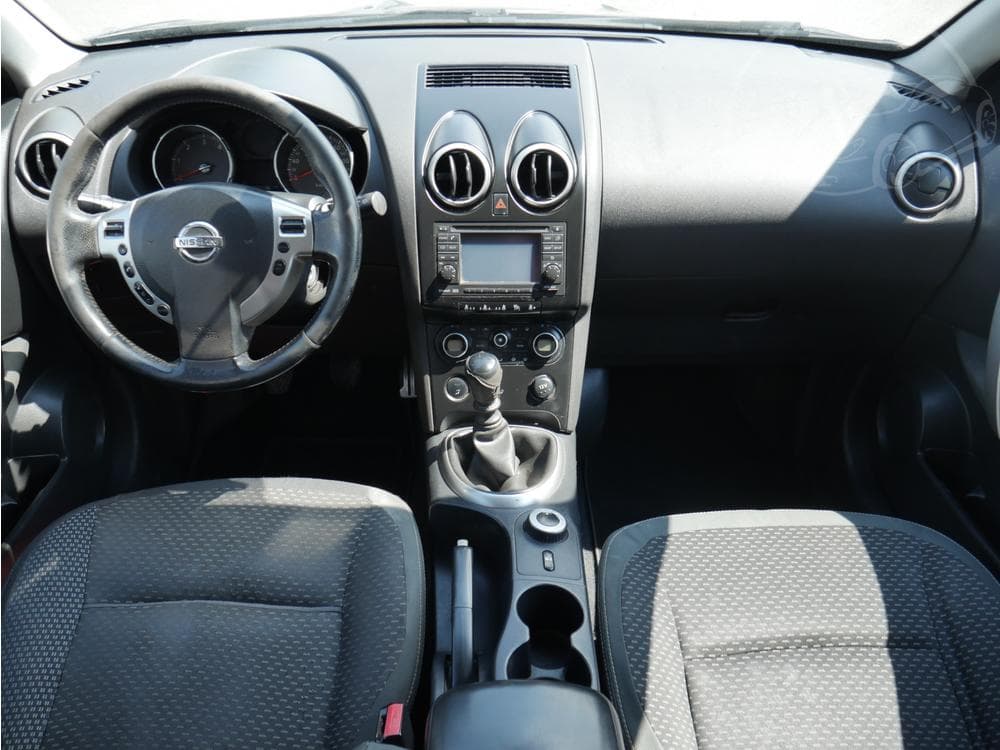 2010 Nissan QASHQAI - 8