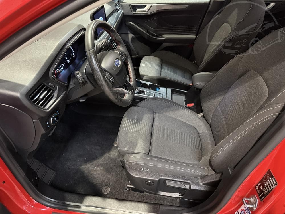 2019 Ford FOCUS - 10