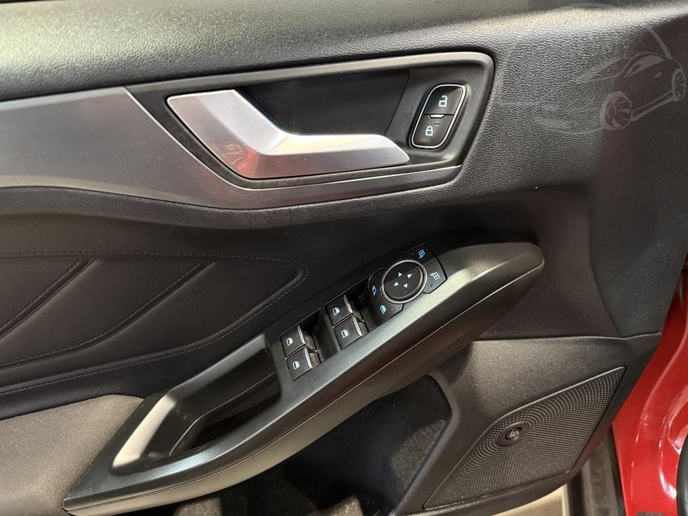 2019 Ford FOCUS - 14