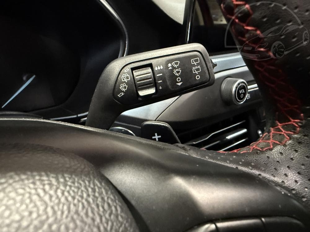 2019 Ford FOCUS - 17