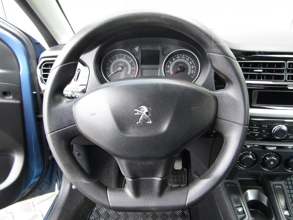 2014 Peugeot 301 - 16