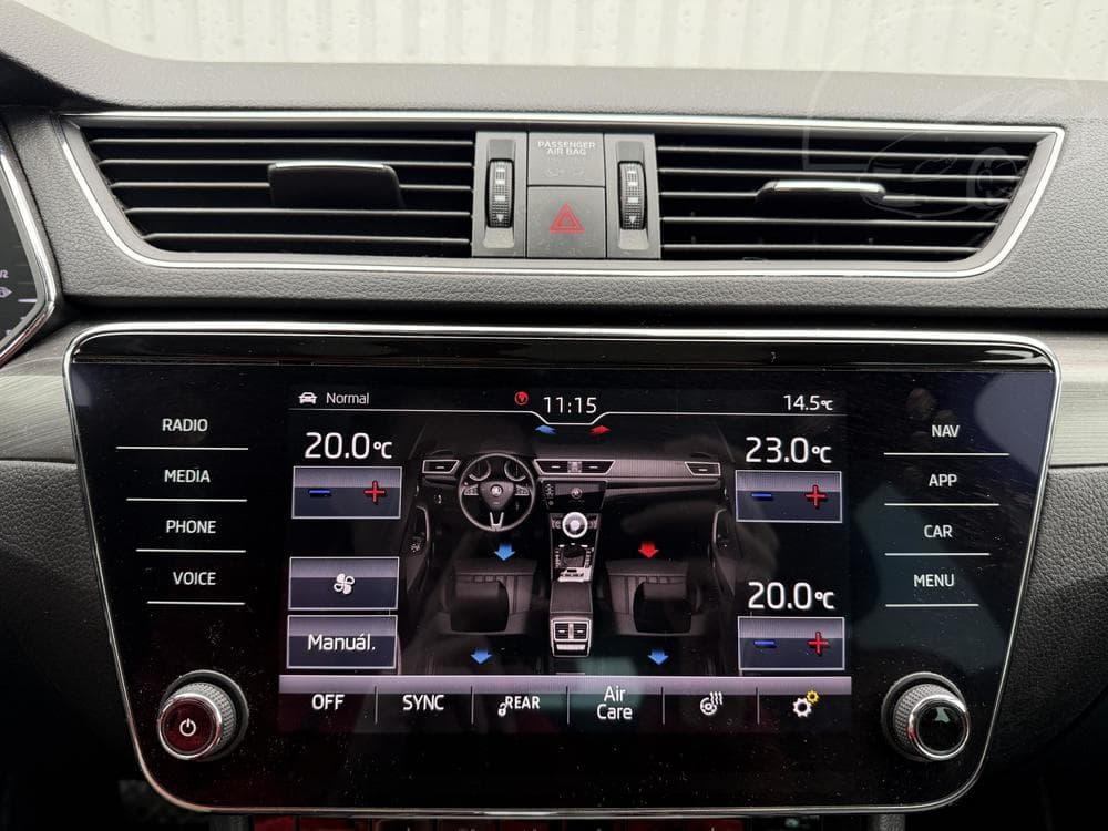 2019 Škoda SUPERB - 37