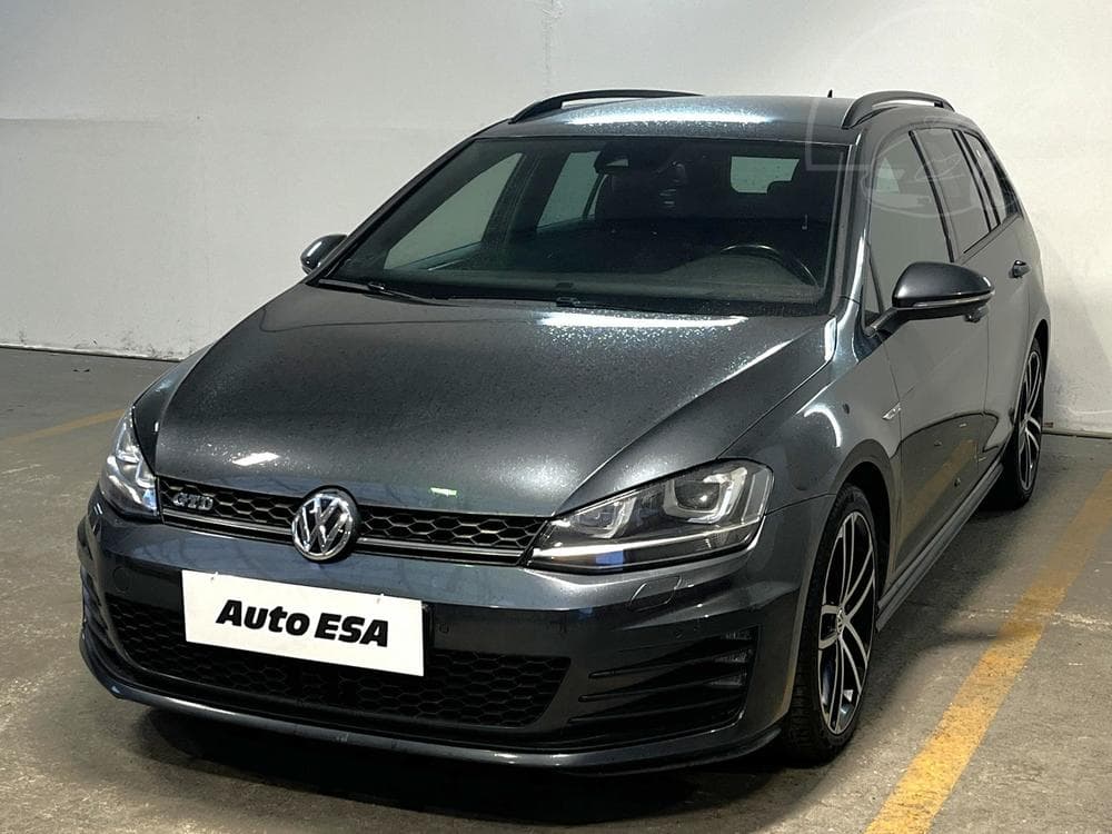 2016 Volkswagen Golf - 3