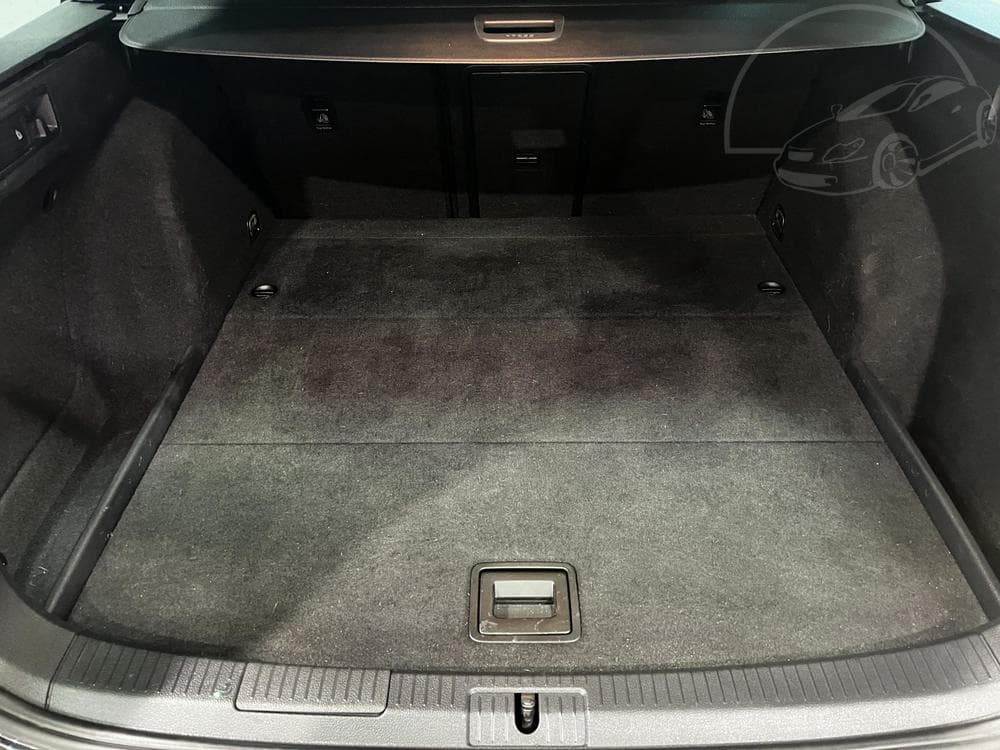 2016 Volkswagen Golf - 7