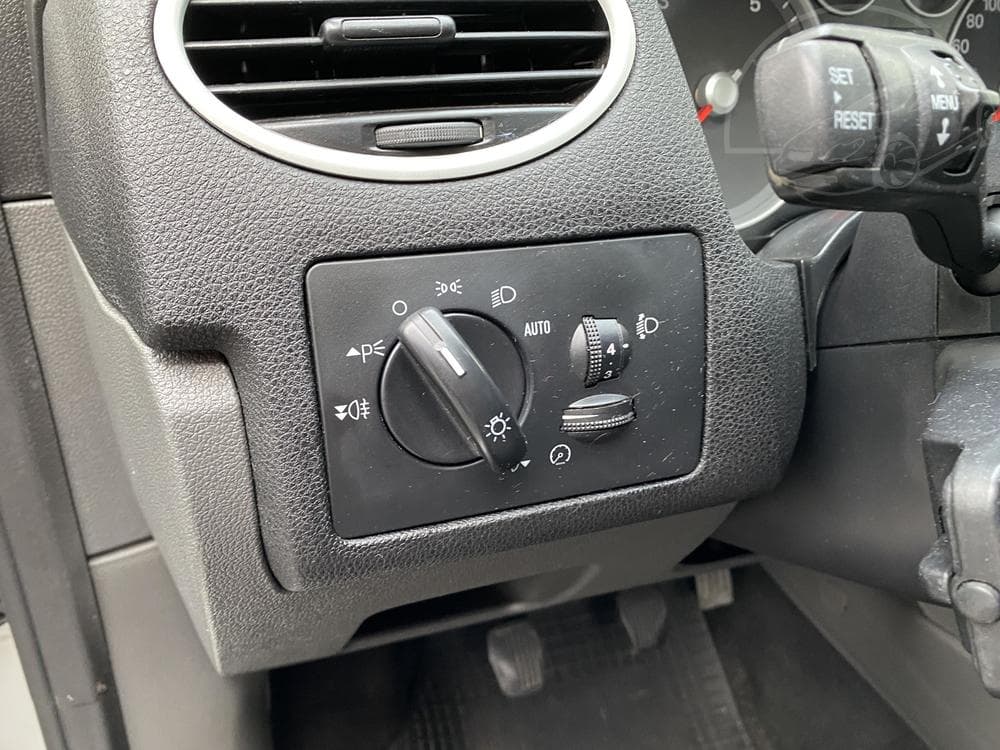 2007 Ford FOCUS - 15