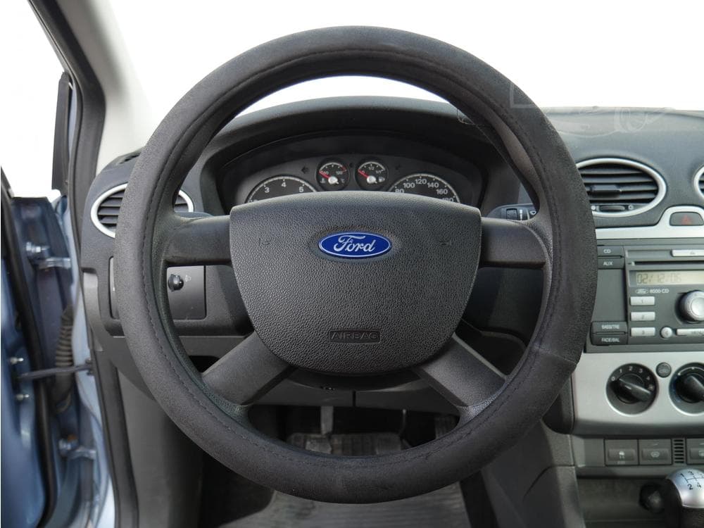 2005 Ford FOCUS - 14