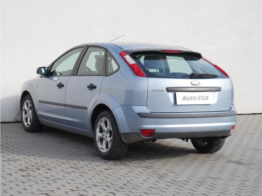 2005 Ford FOCUS - 6