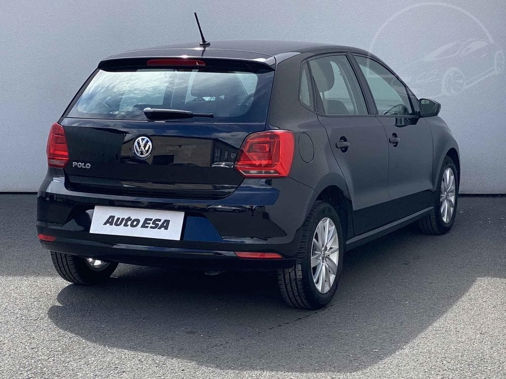 2015 Volkswagen POLO - 4