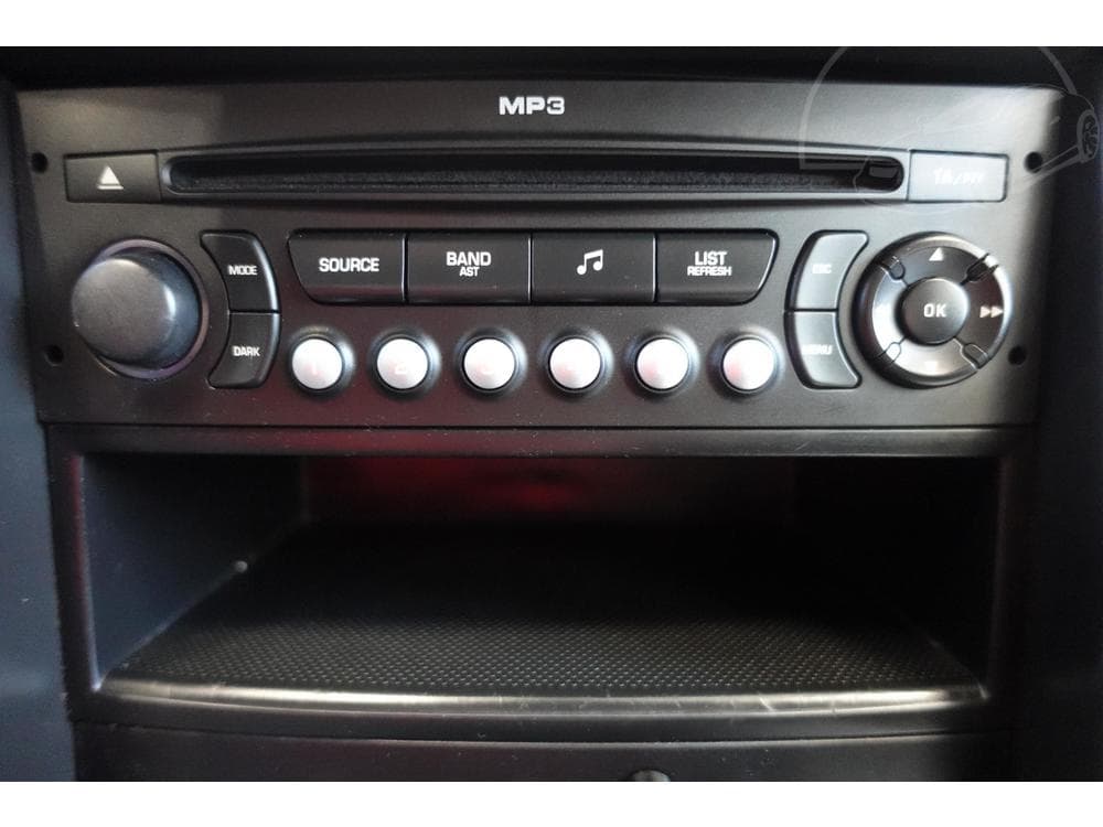 2008 Peugeot 207 - 16